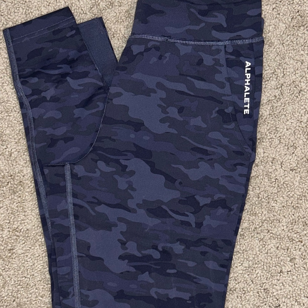Alphalete Jogger